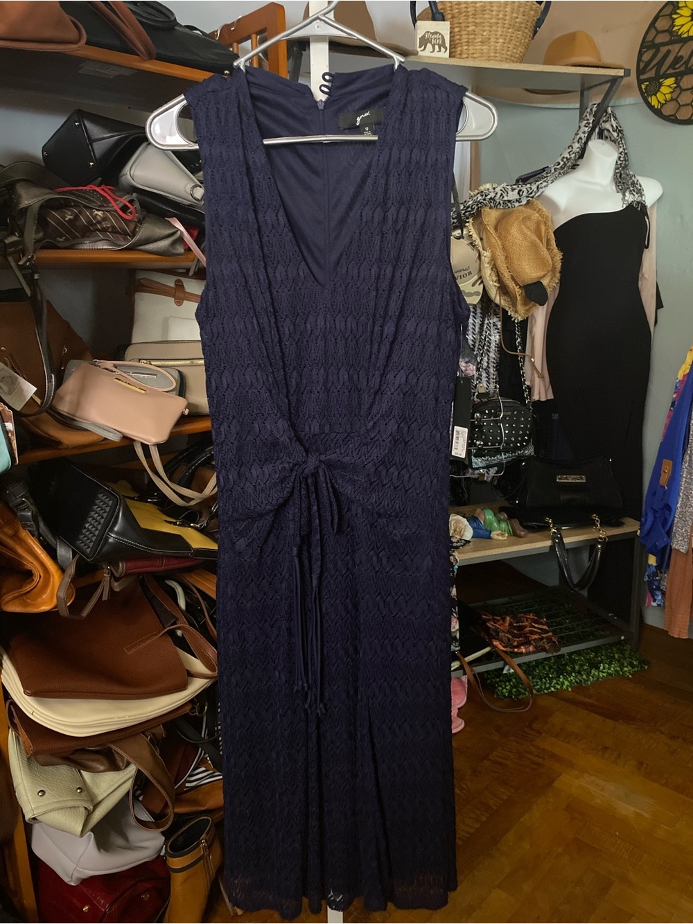 GNW Navy Lace V-Neck Tie-Waist Midi Dress